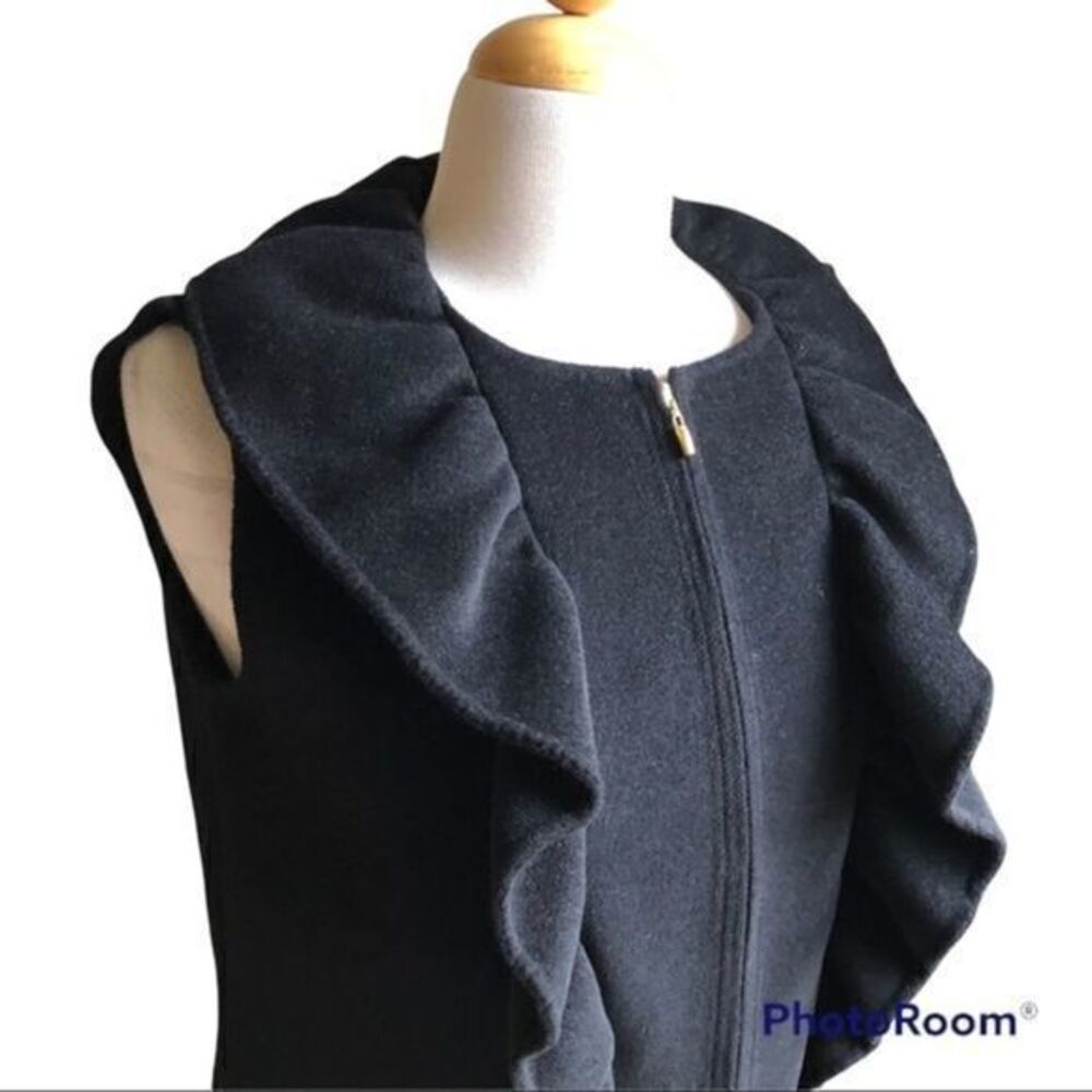 St. John black‎ ruffle wool angora zip up vest m/l